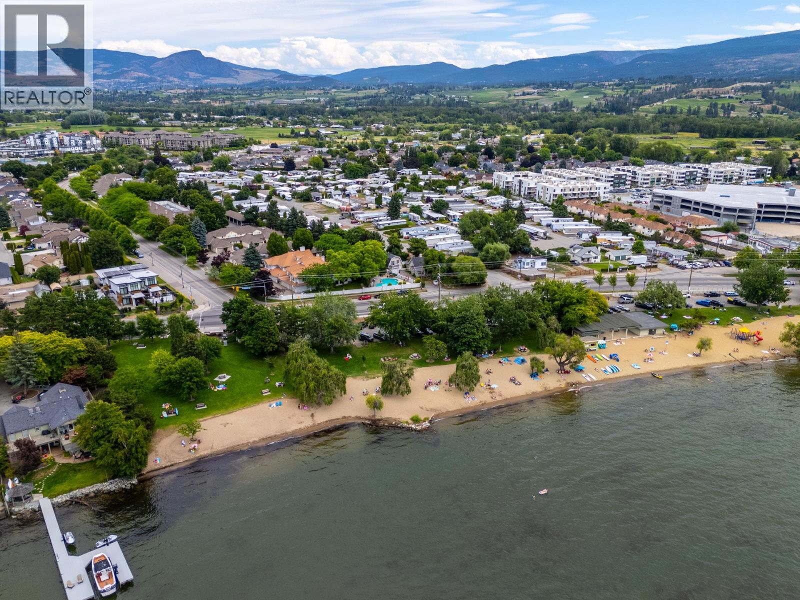 205 645 Barrera Road, Kelowna