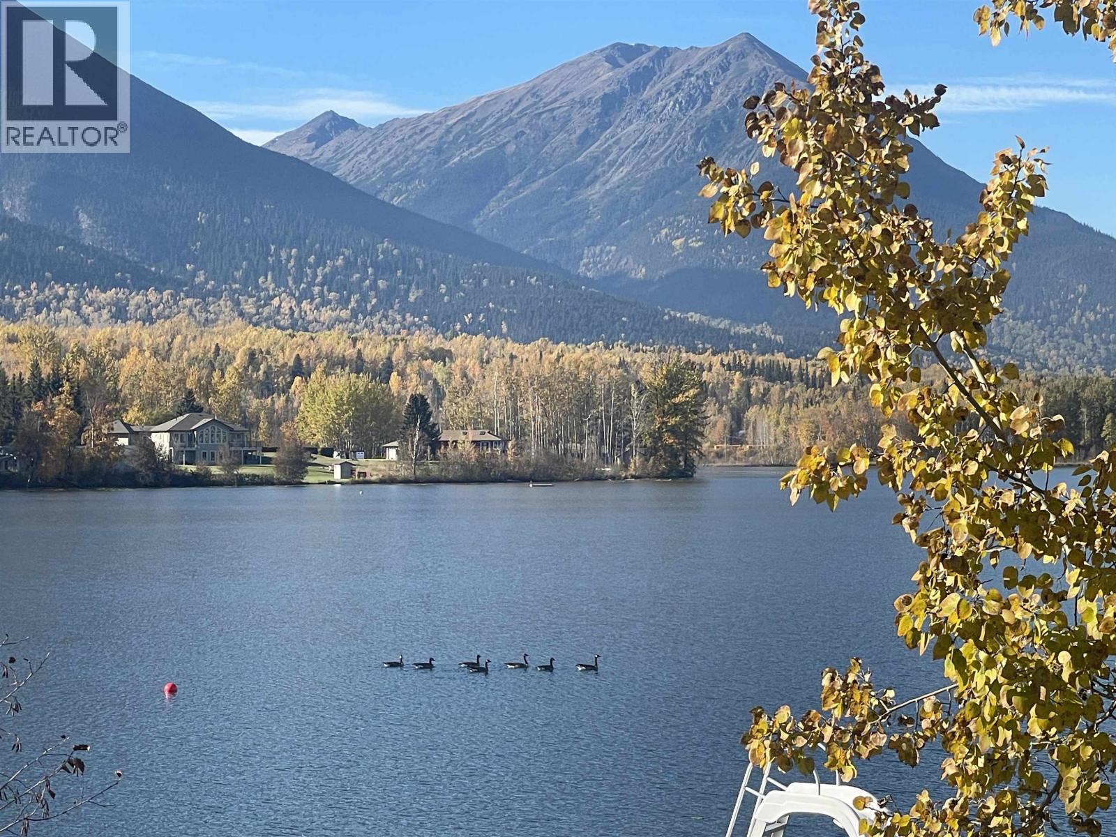 14 PAVILION Place, Smithers