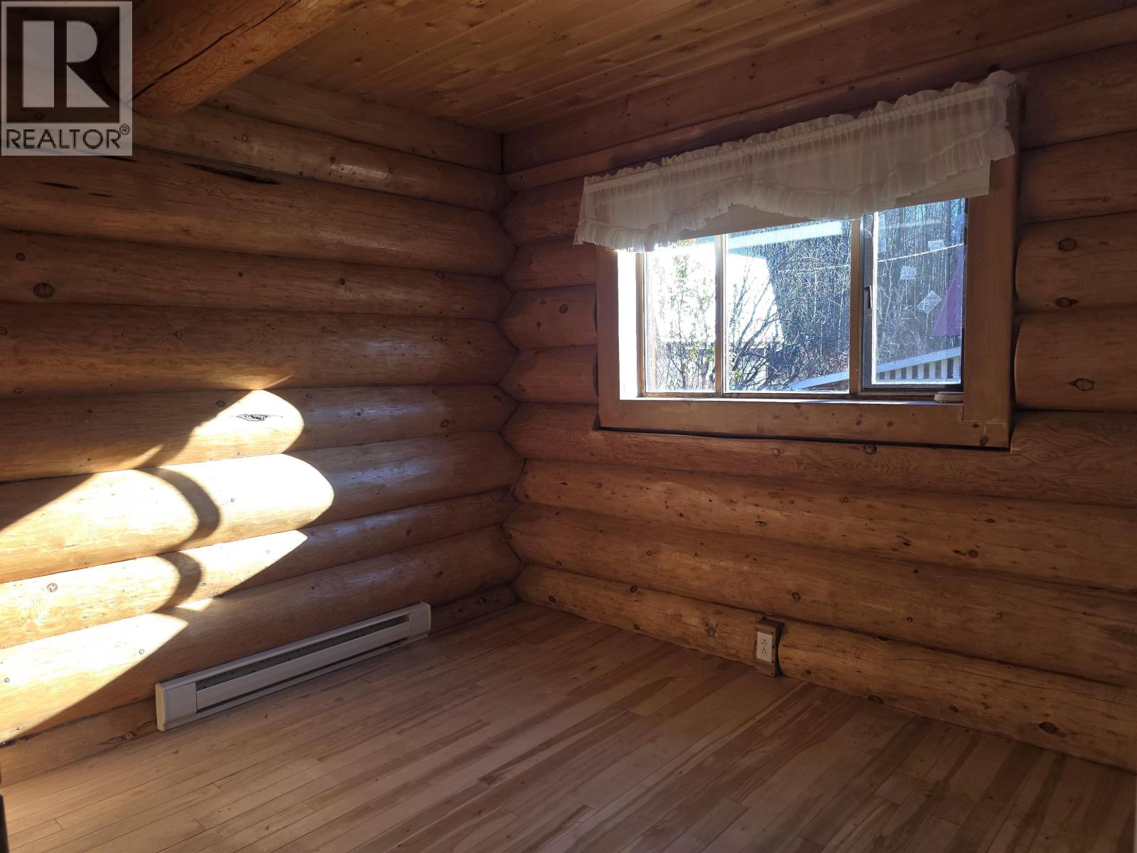 7008 YORK DRIVE, Vanderhoof