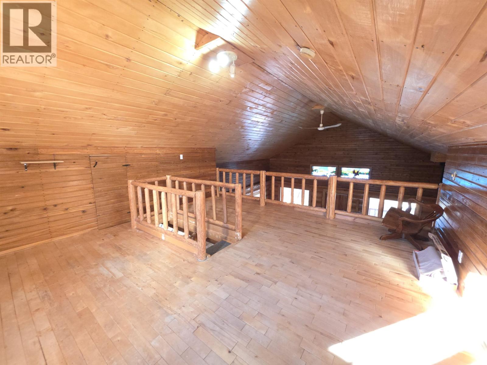 7008 YORK DRIVE, Vanderhoof