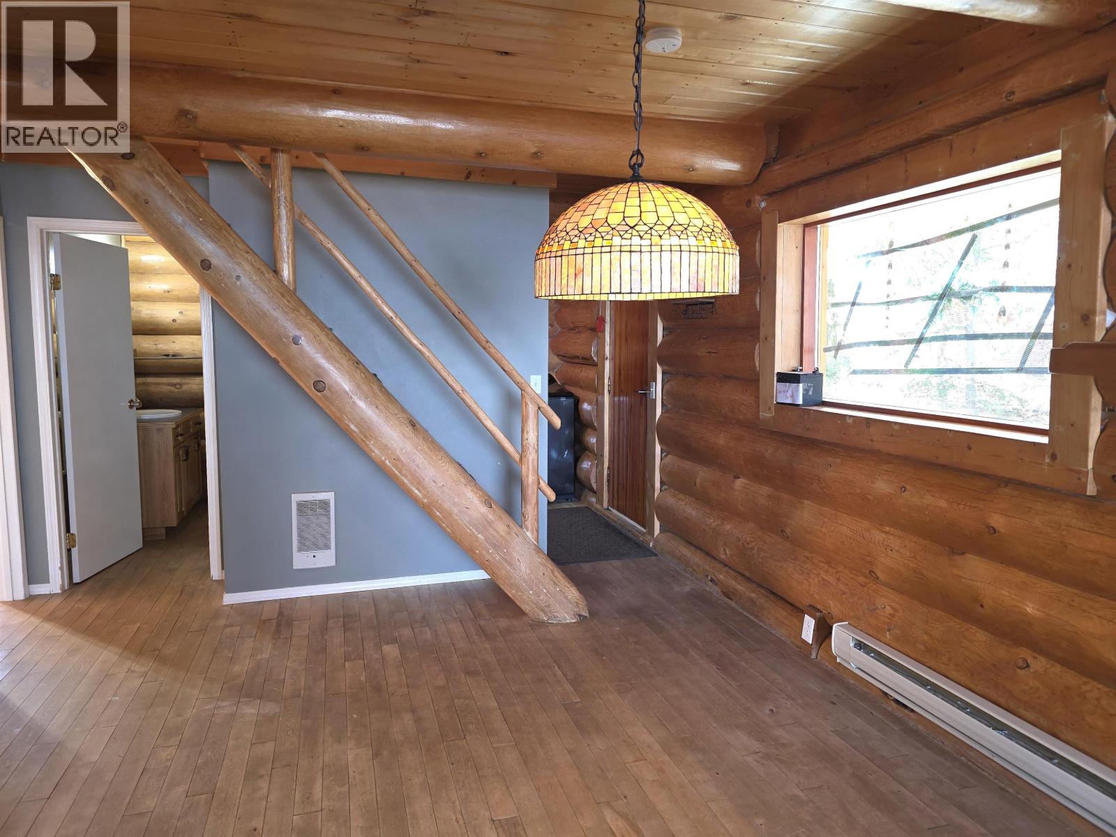 7008 YORK DRIVE, Vanderhoof