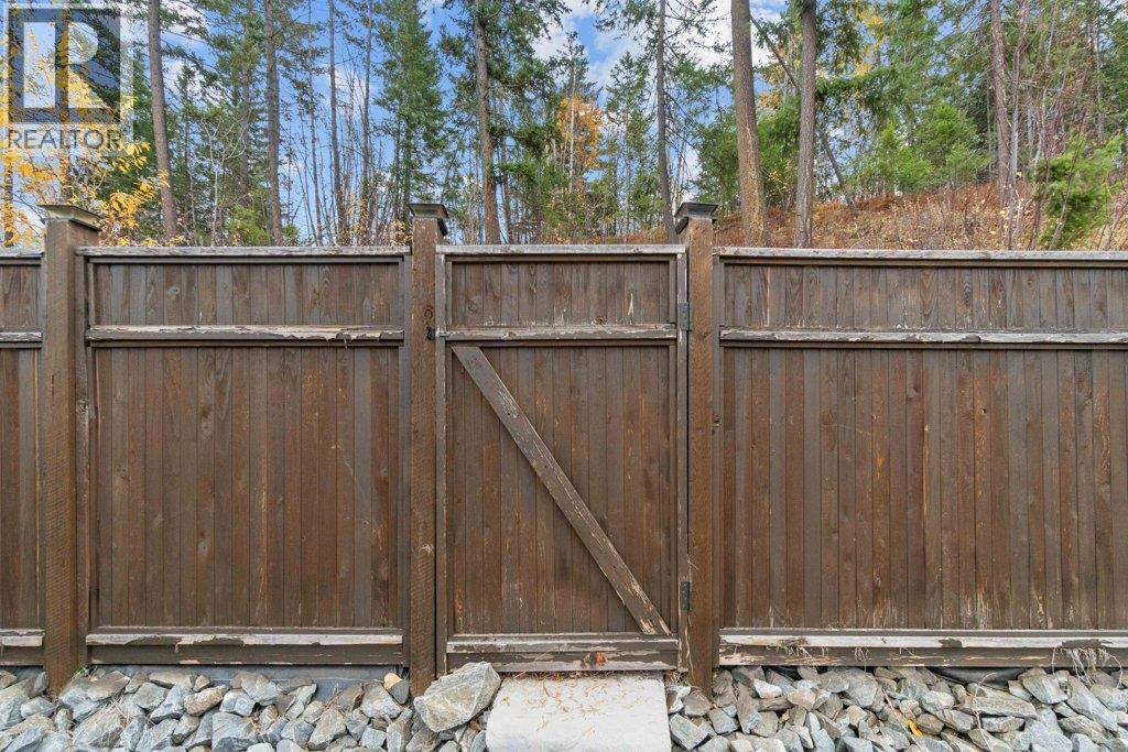 1320 24 Street SE, Salmon Arm