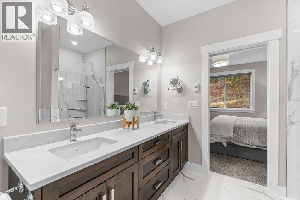 1320 24 Street SE, Salmon Arm