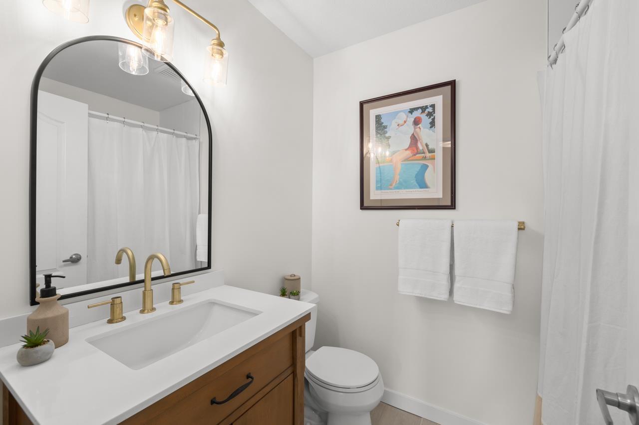 103 1225 MERKLIN STREET, White Rock