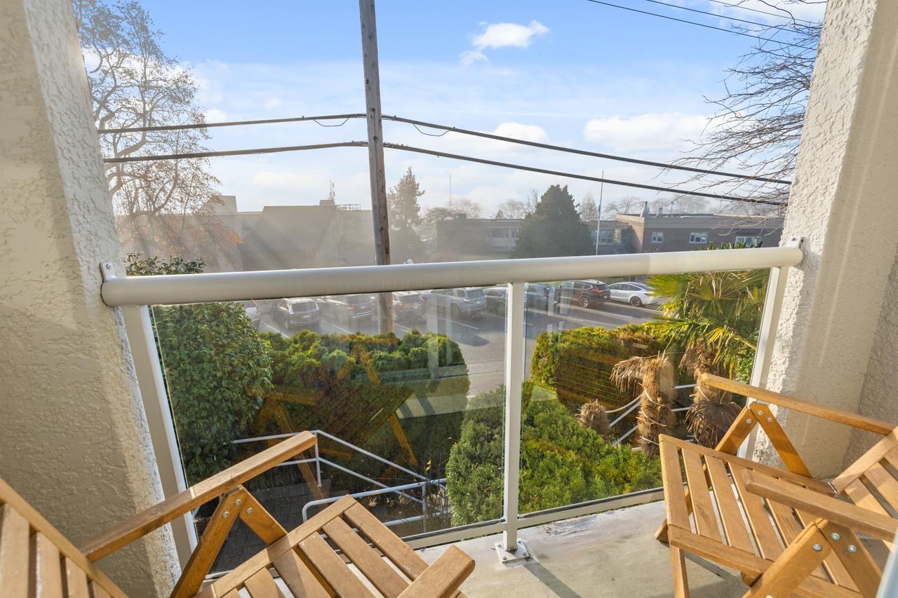 103 1225 MERKLIN STREET, White Rock