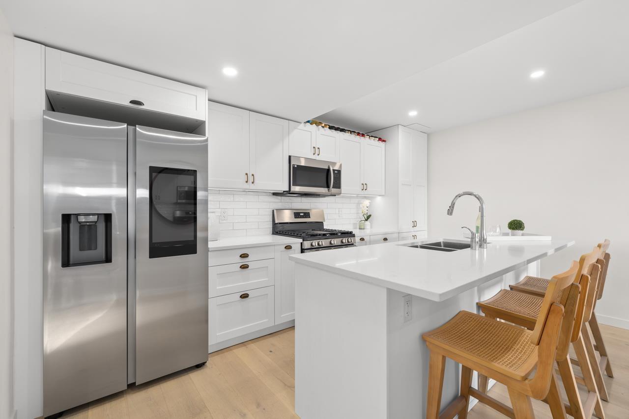 103 1225 MERKLIN STREET, White Rock