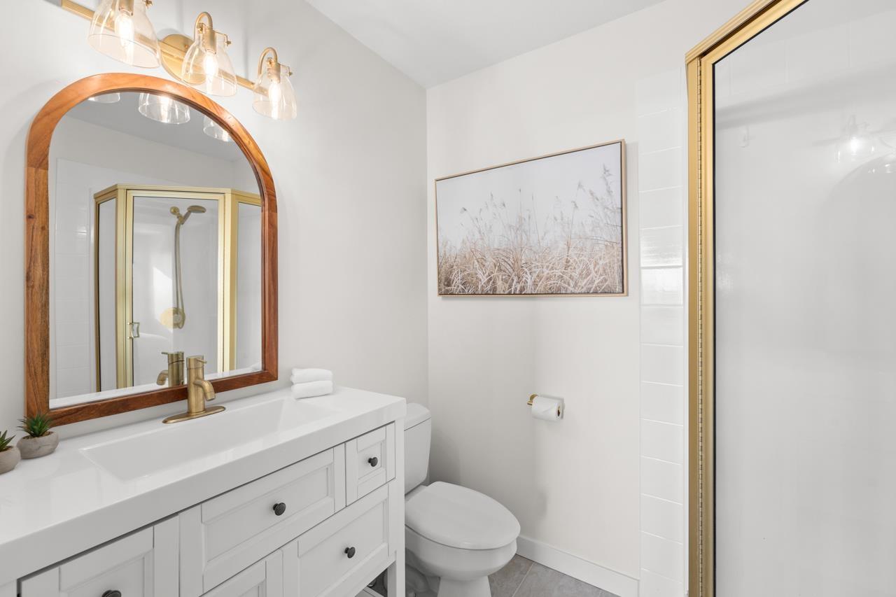 103 1225 MERKLIN STREET, White Rock