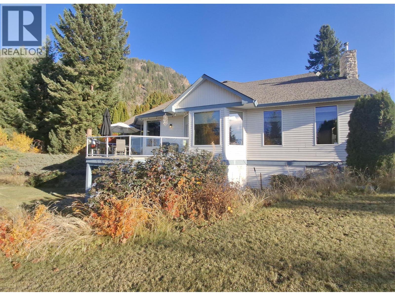 3267 Roncastle Road, Blind Bay