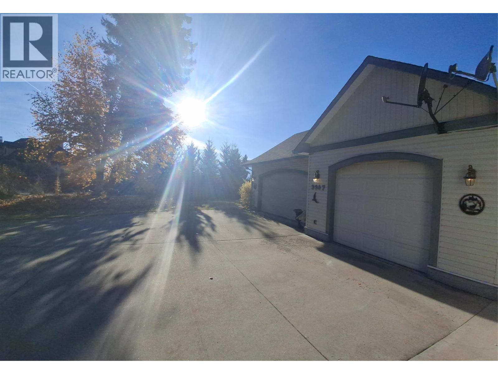 3267 Roncastle Road, Blind Bay