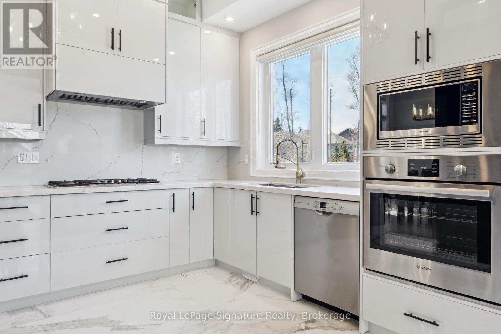 115 RANKIN'S CRESCENT - 13