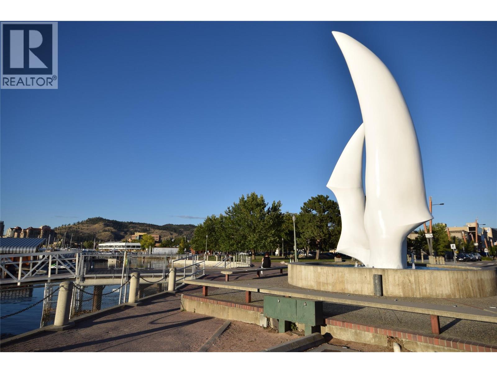 302 1925 Enterprise Way, Kelowna