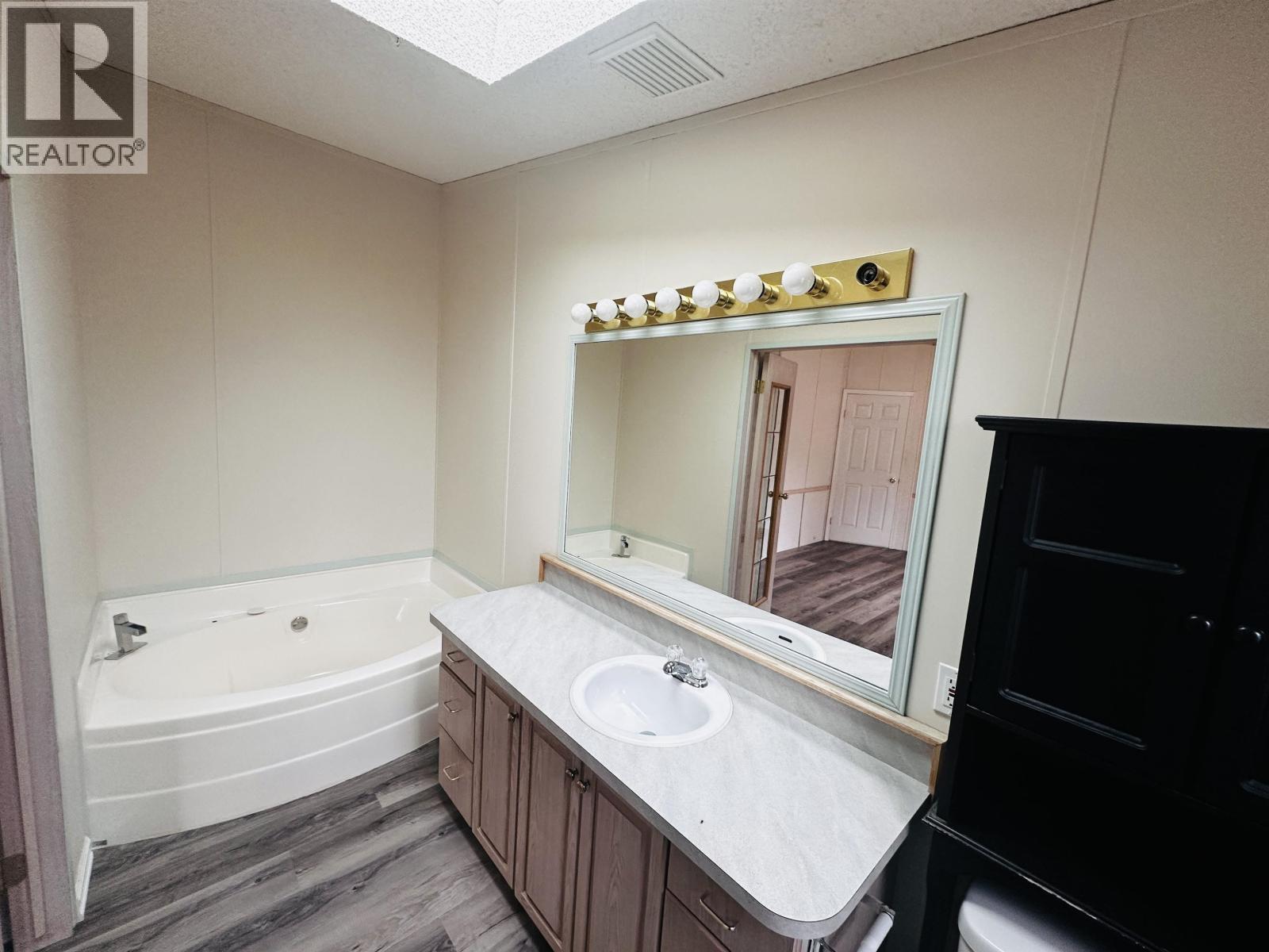 10788 BEEDLE Road, Burns Lake