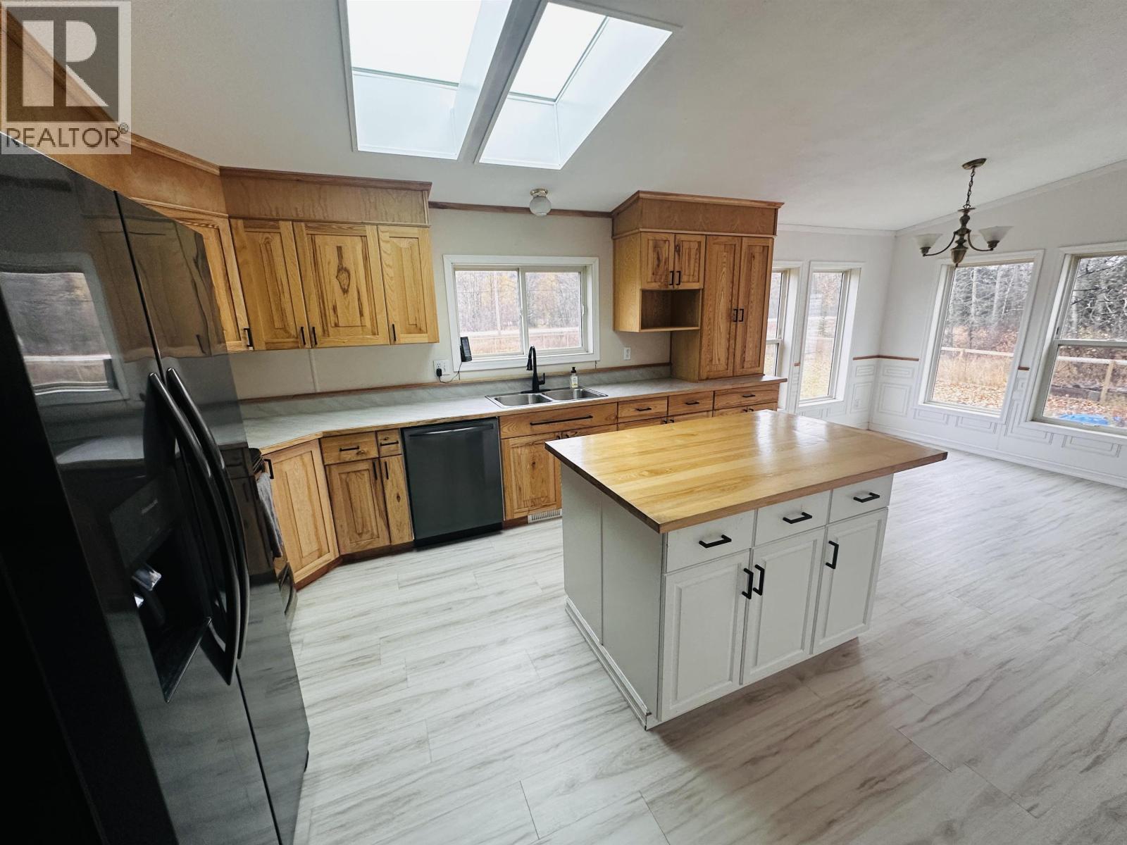 10788 BEEDLE Road, Burns Lake