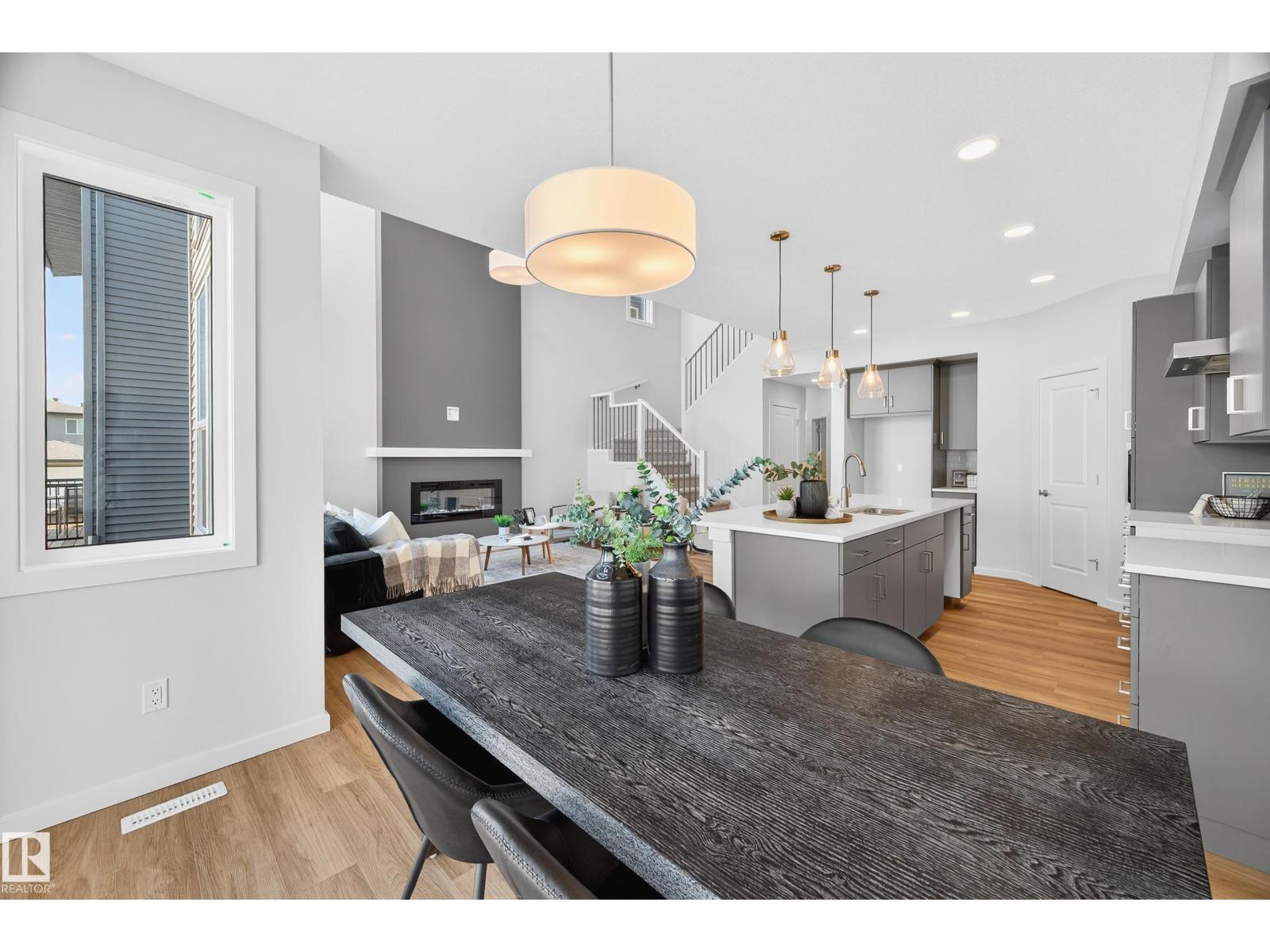 2235 194 ST NW, Edmonton