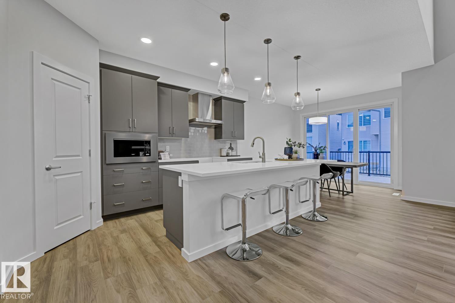 2235 194 ST NW, Edmonton