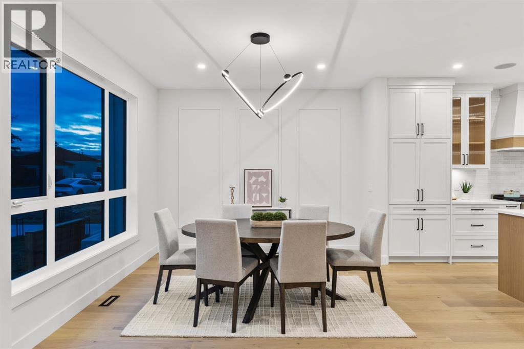 Single Family House for Sale in   Avenue NW Bowness Calgary 