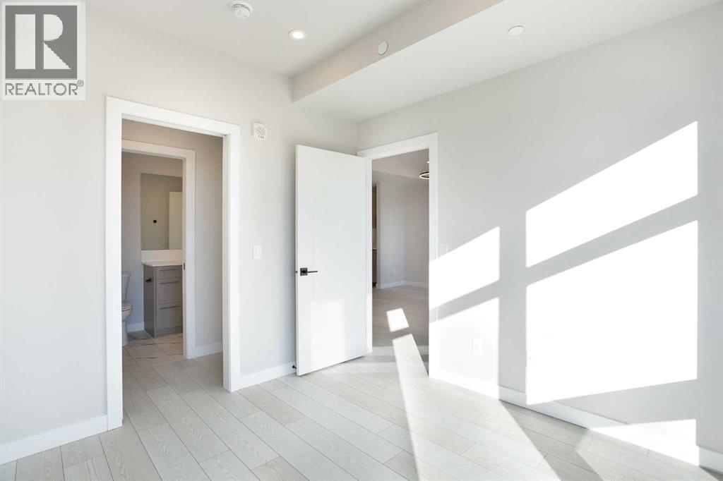 Single Family House for Sale in   A Street NW West Hillhurst Calgary 