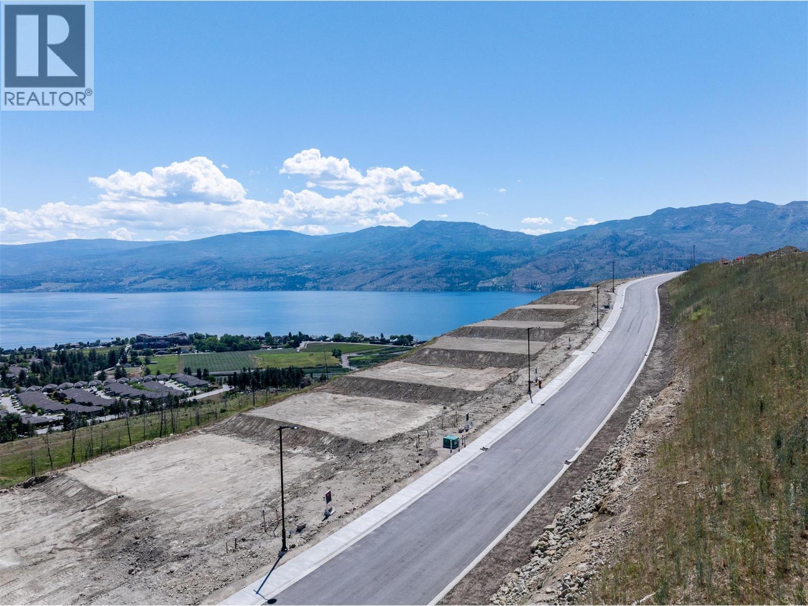 4067 Sand Glass Court, West Kelowna