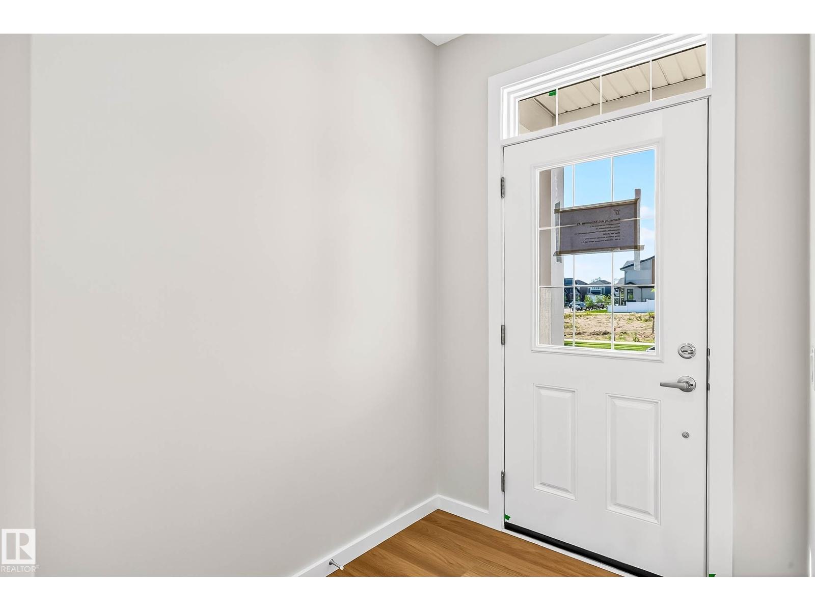 724 Southfork DR, Leduc