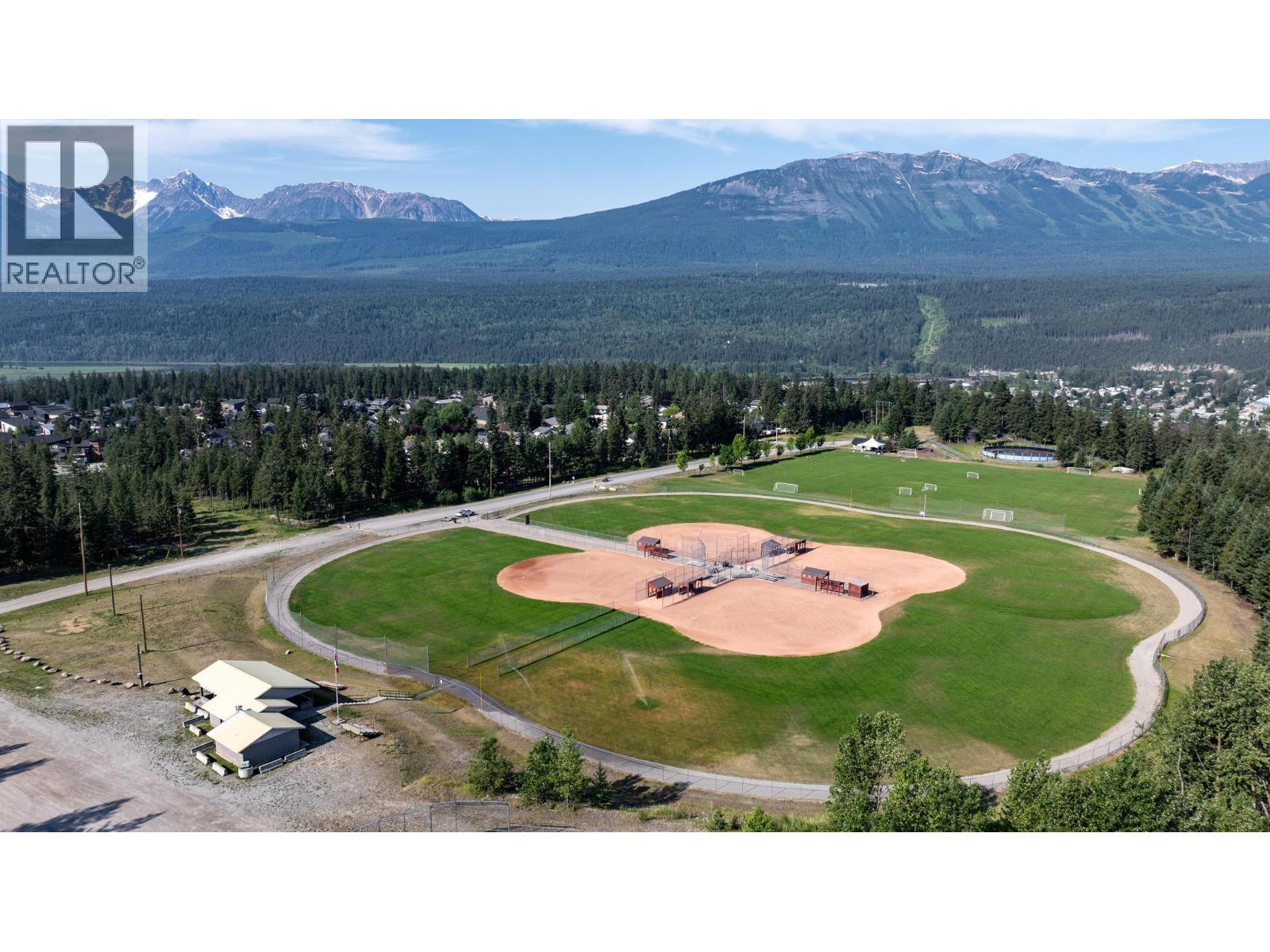 1526 CEDAR STREET - 17