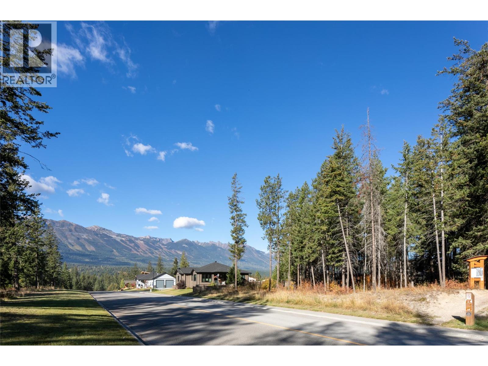 1526 CEDAR STREET - 23