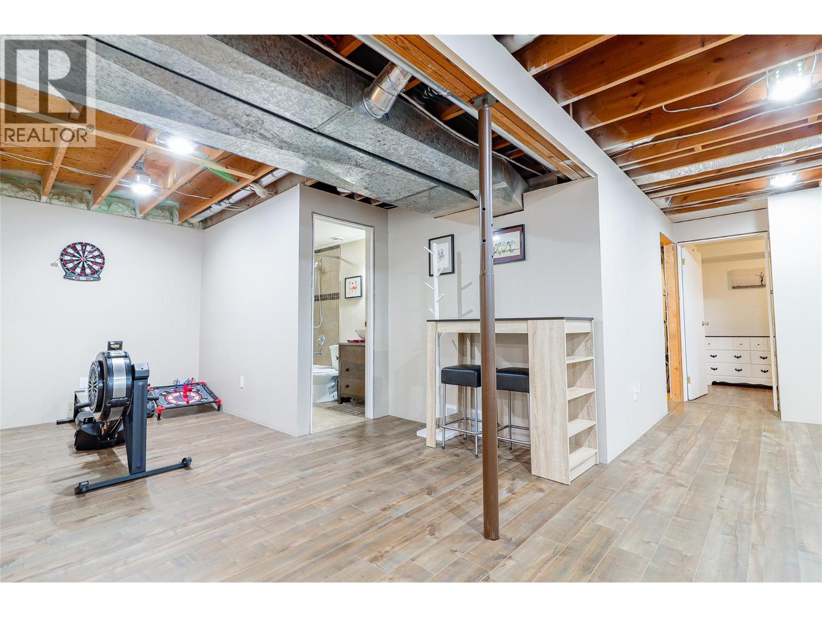 417 6TH Avenue, Invermere