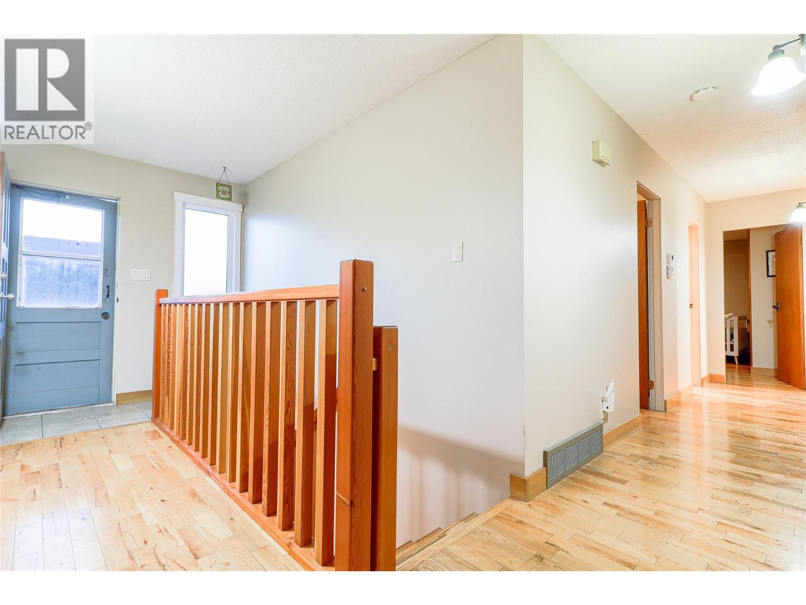 417 6TH Avenue, Invermere