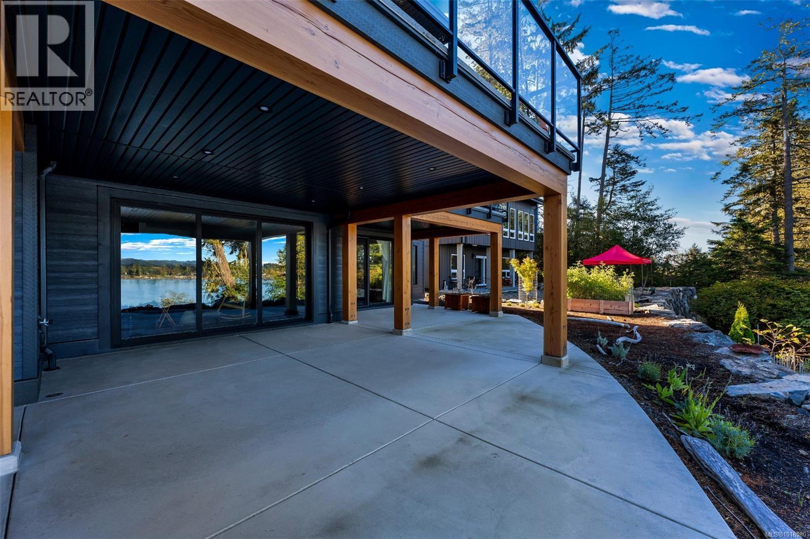 7210 Sea Cliff Rd, Sooke - Exteriors - Photo 12