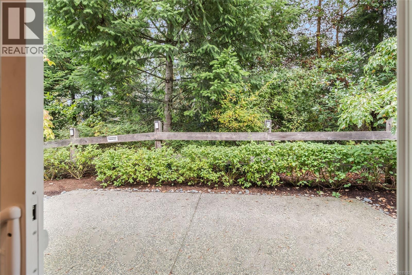 4132 Emerald Woods Pl, Nanaimo - Exteriors - Photo 14