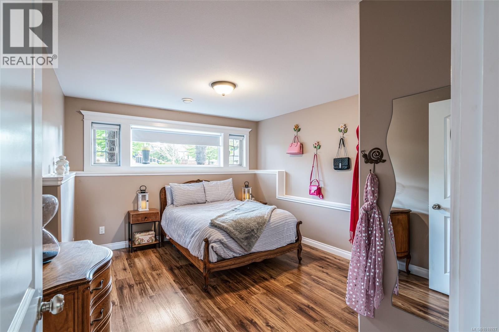 1623 Stone Lake Dr, Nanoose Bay