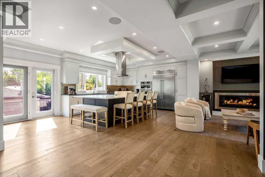 Single Family House for Sale in  White Oak Crescent SW Wildwood Calgary 