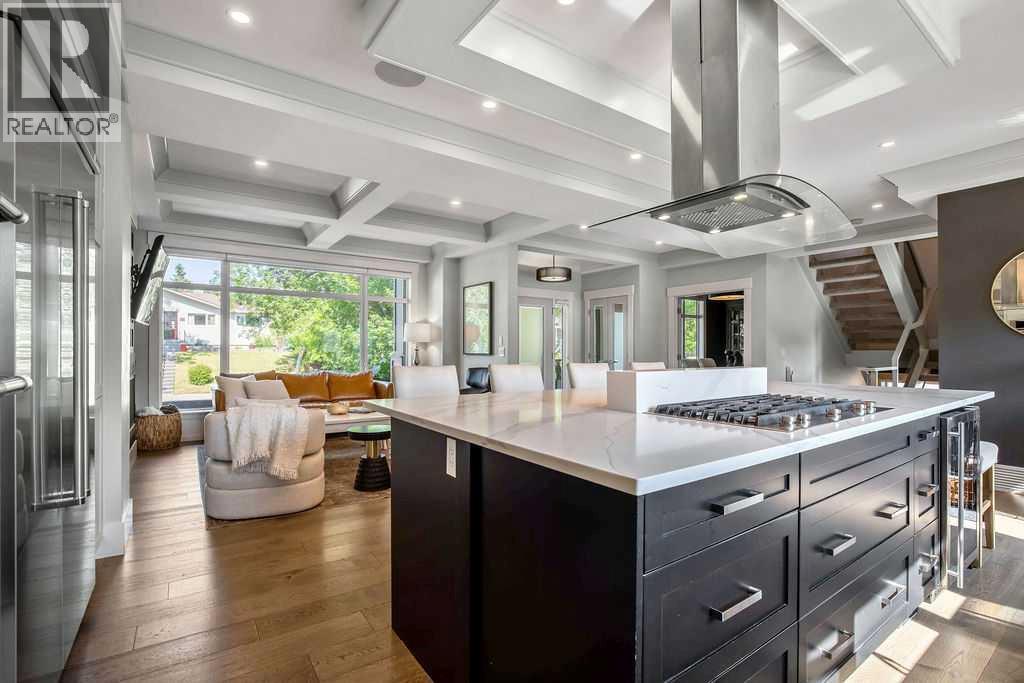 Single Family House for Sale in  White Oak Crescent SW Wildwood Calgary 