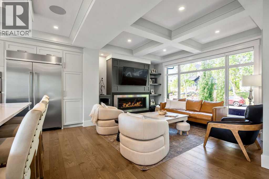 Single Family House for Sale in  White Oak Crescent SW Wildwood Calgary 