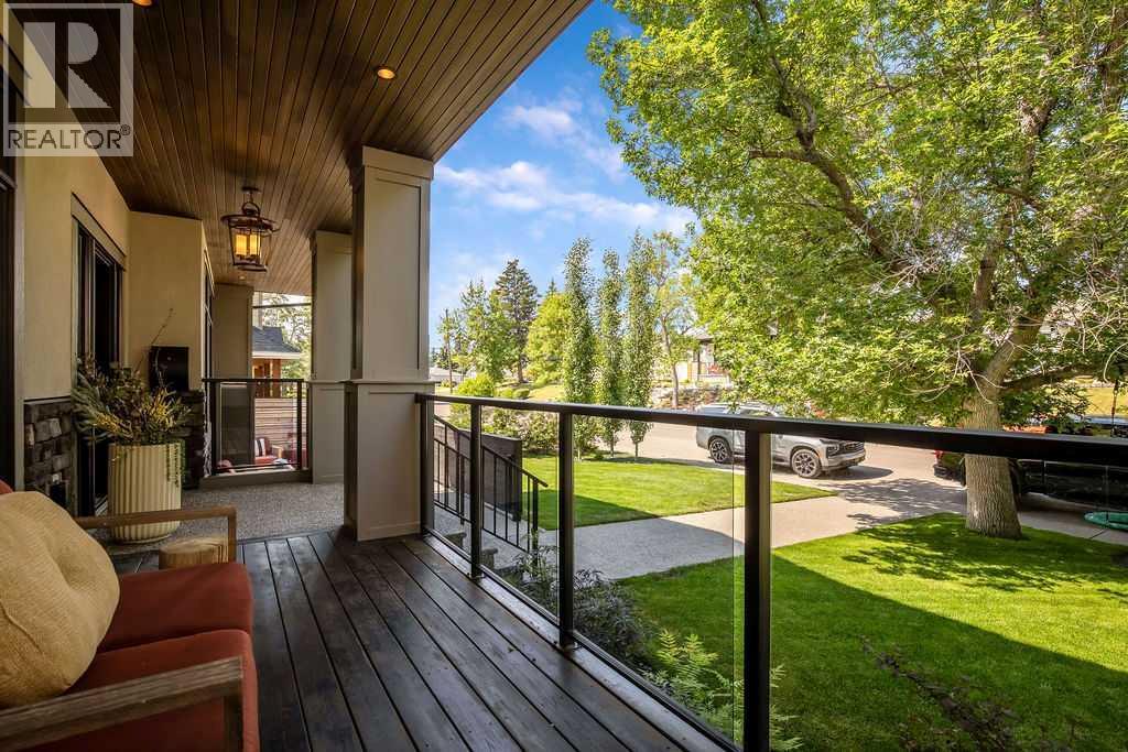 Single Family House for Sale in  White Oak Crescent SW Wildwood Calgary 