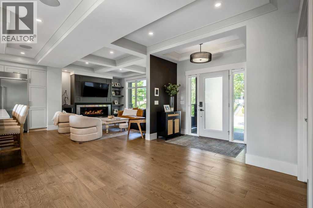 Single Family House for Sale in  White Oak Crescent SW Wildwood Calgary 