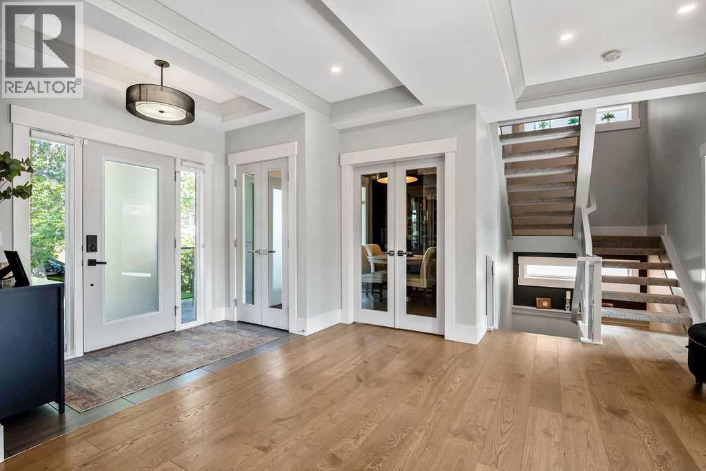 Single Family House for Sale in  White Oak Crescent SW Wildwood Calgary 