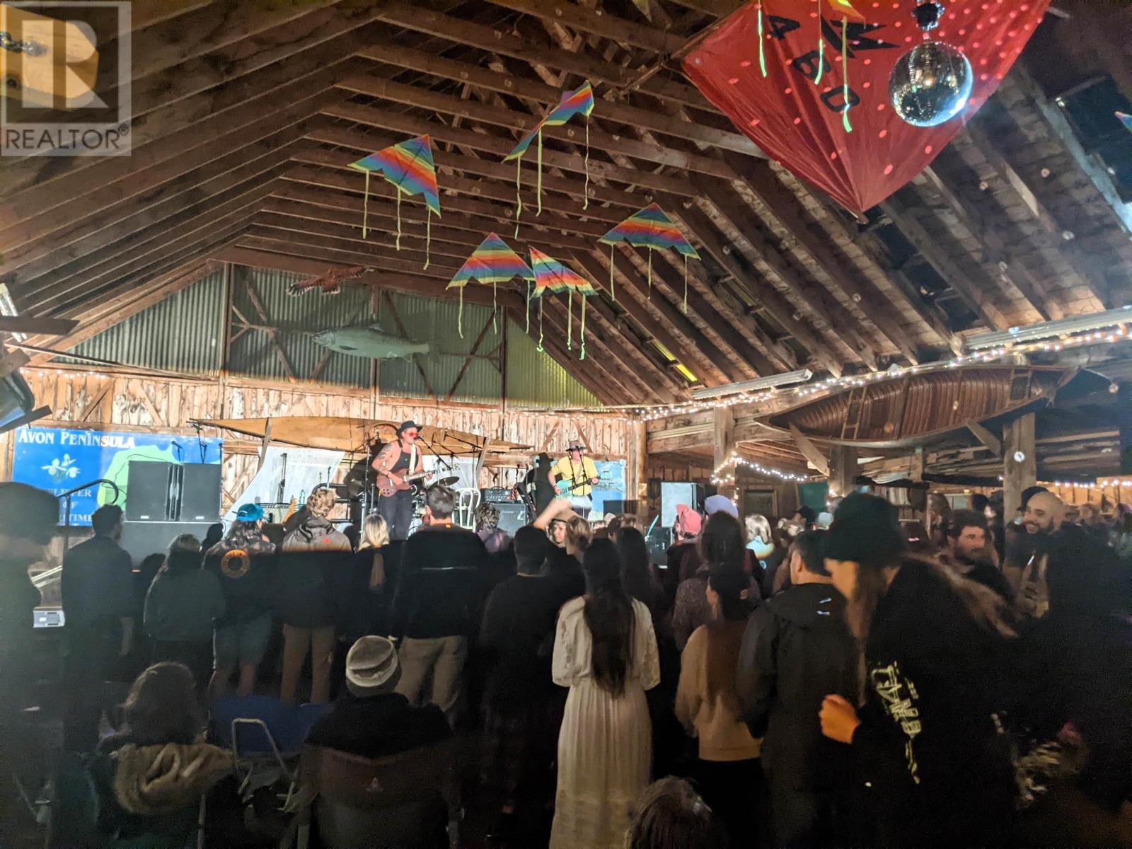 Property 29 of 36 of 104 Avon Spirit Lane