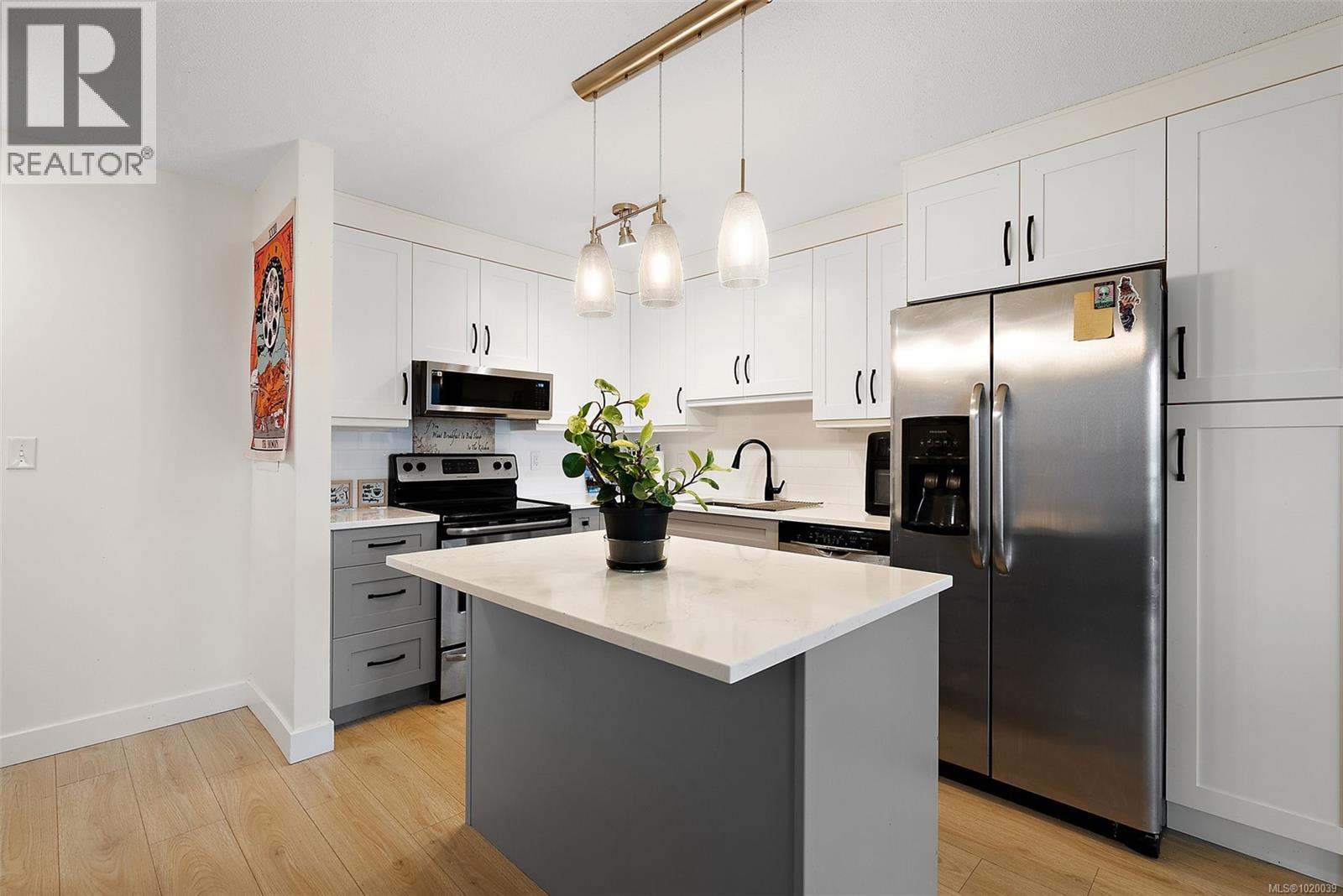 213 1991 Kaltasin Rd, Sooke