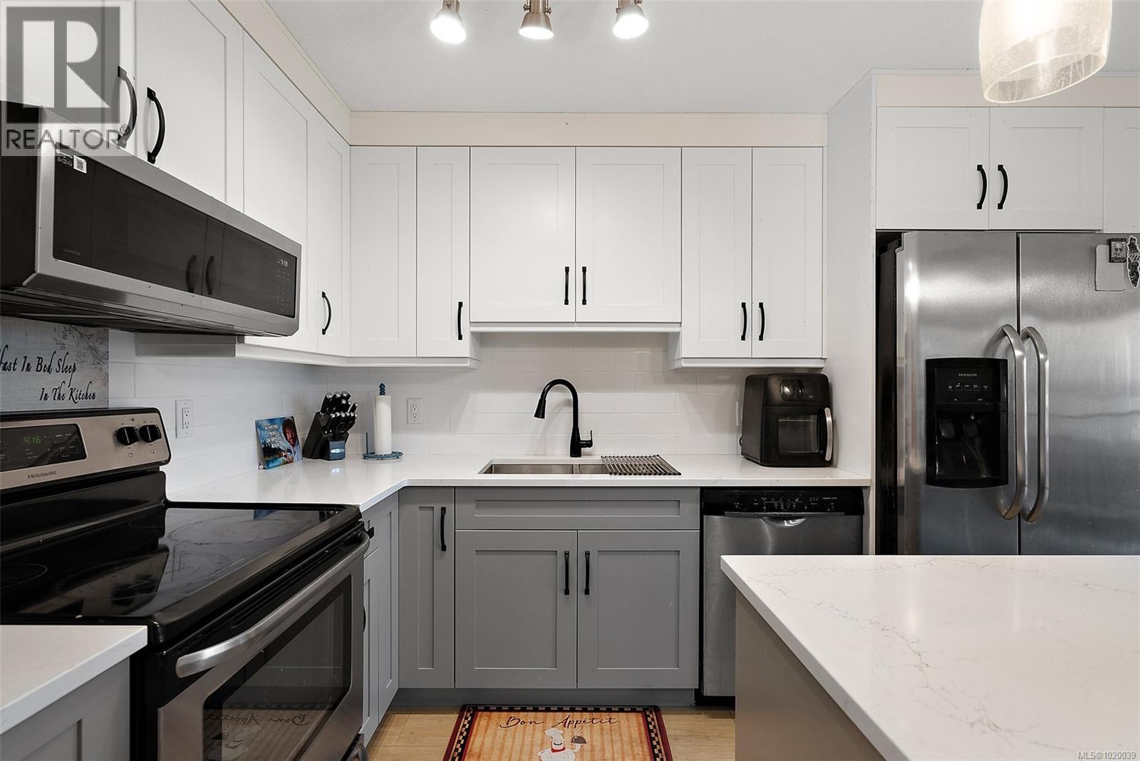 213 1991 Kaltasin Rd, Sooke