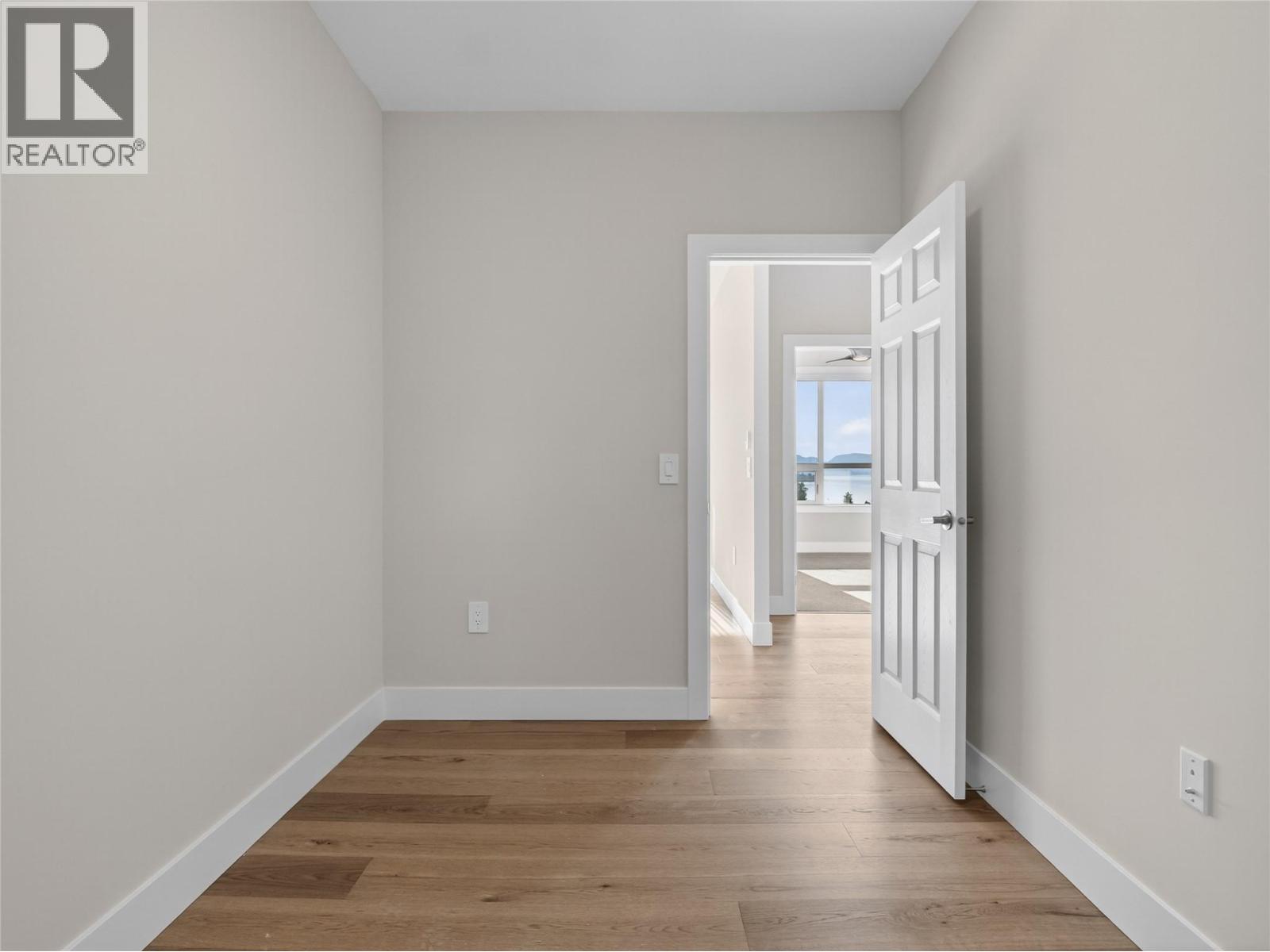 3362 SKAHA LAKE Road Unit# 1303, Penticton