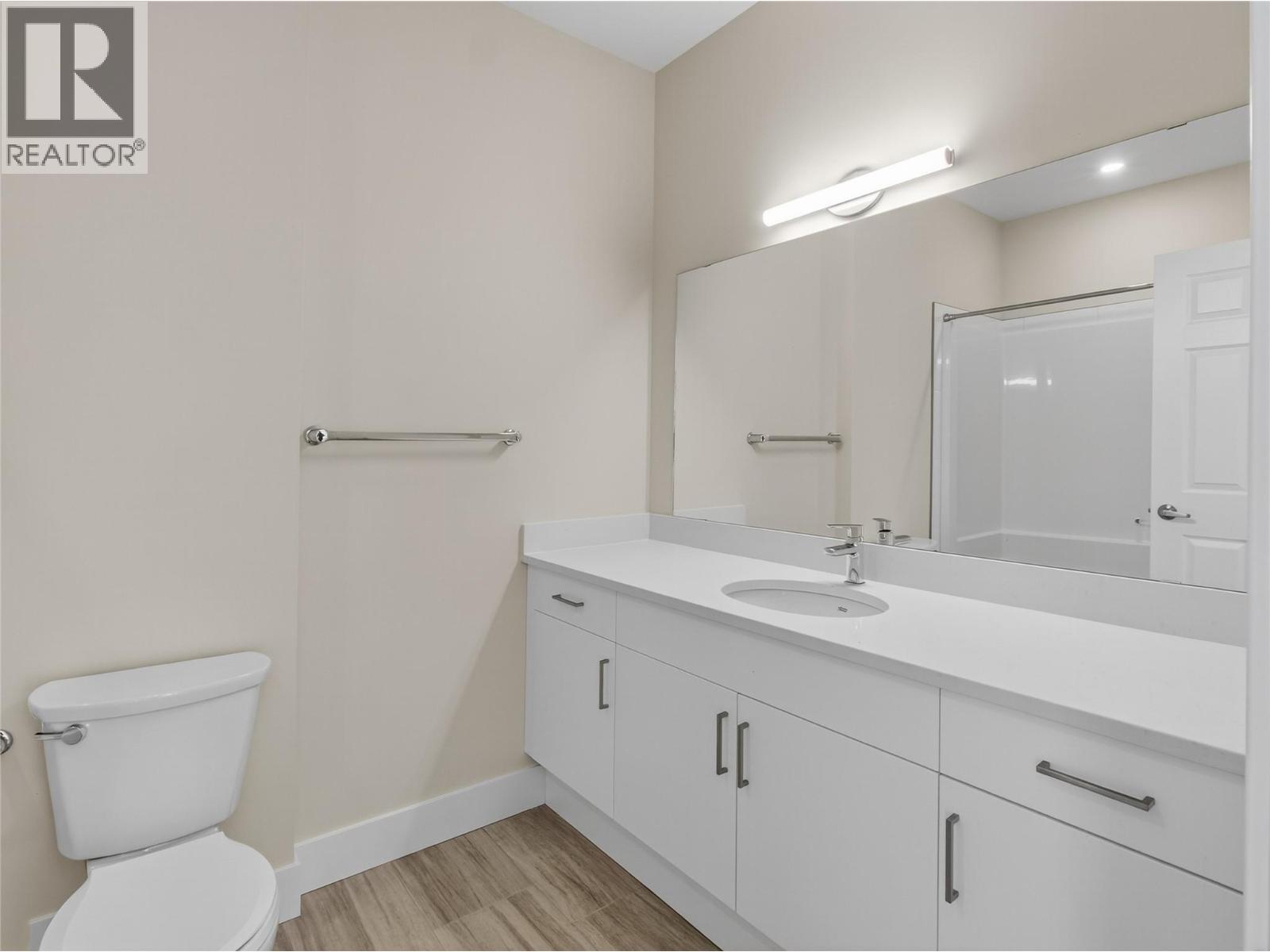 3362 SKAHA LAKE Road Unit# 1303, Penticton