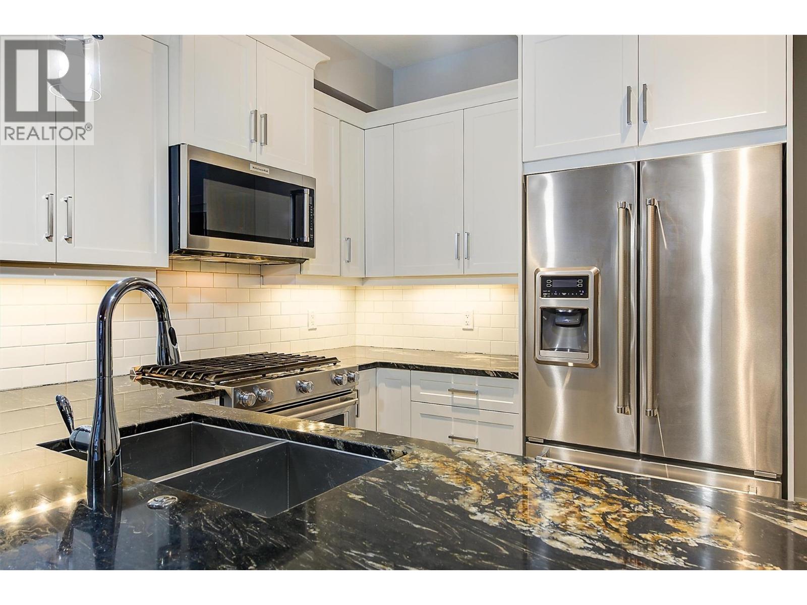 42 3359 Cougar Road, West Kelowna