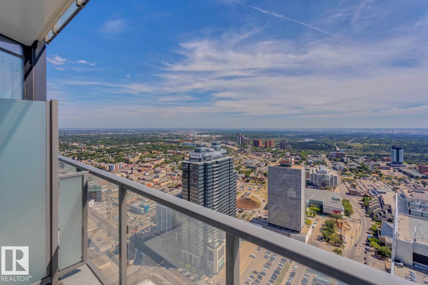 #4503 10360 102 NW NW, Edmonton