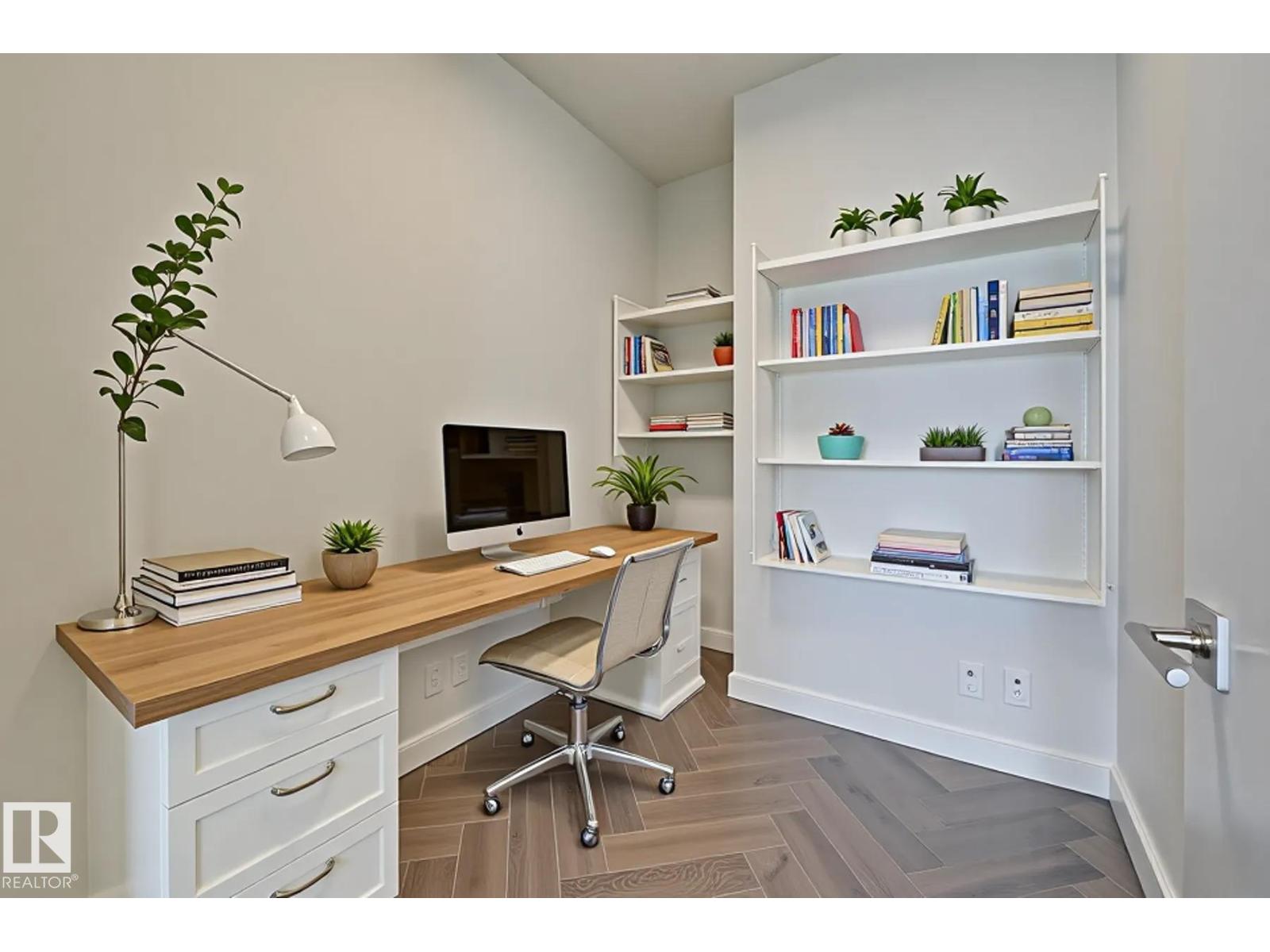 #4503 10360 102 NW NW, Edmonton