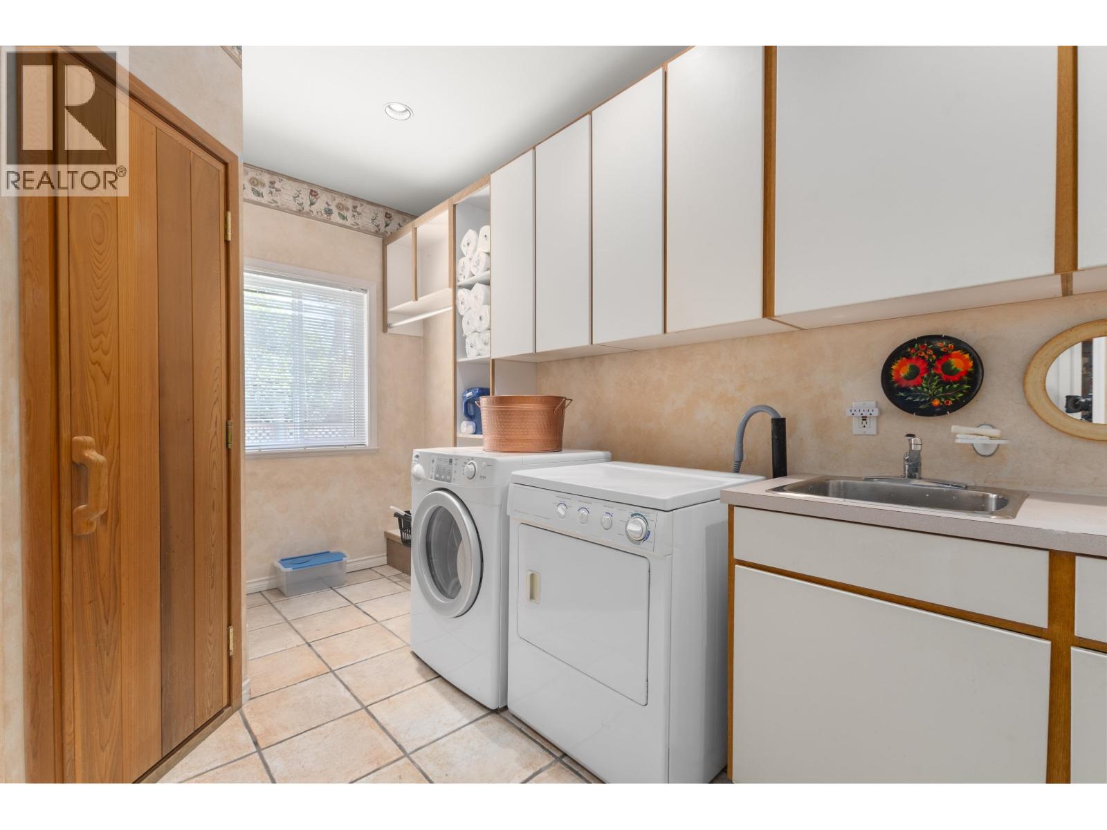 6260 STEVESTON Highway, Richmond