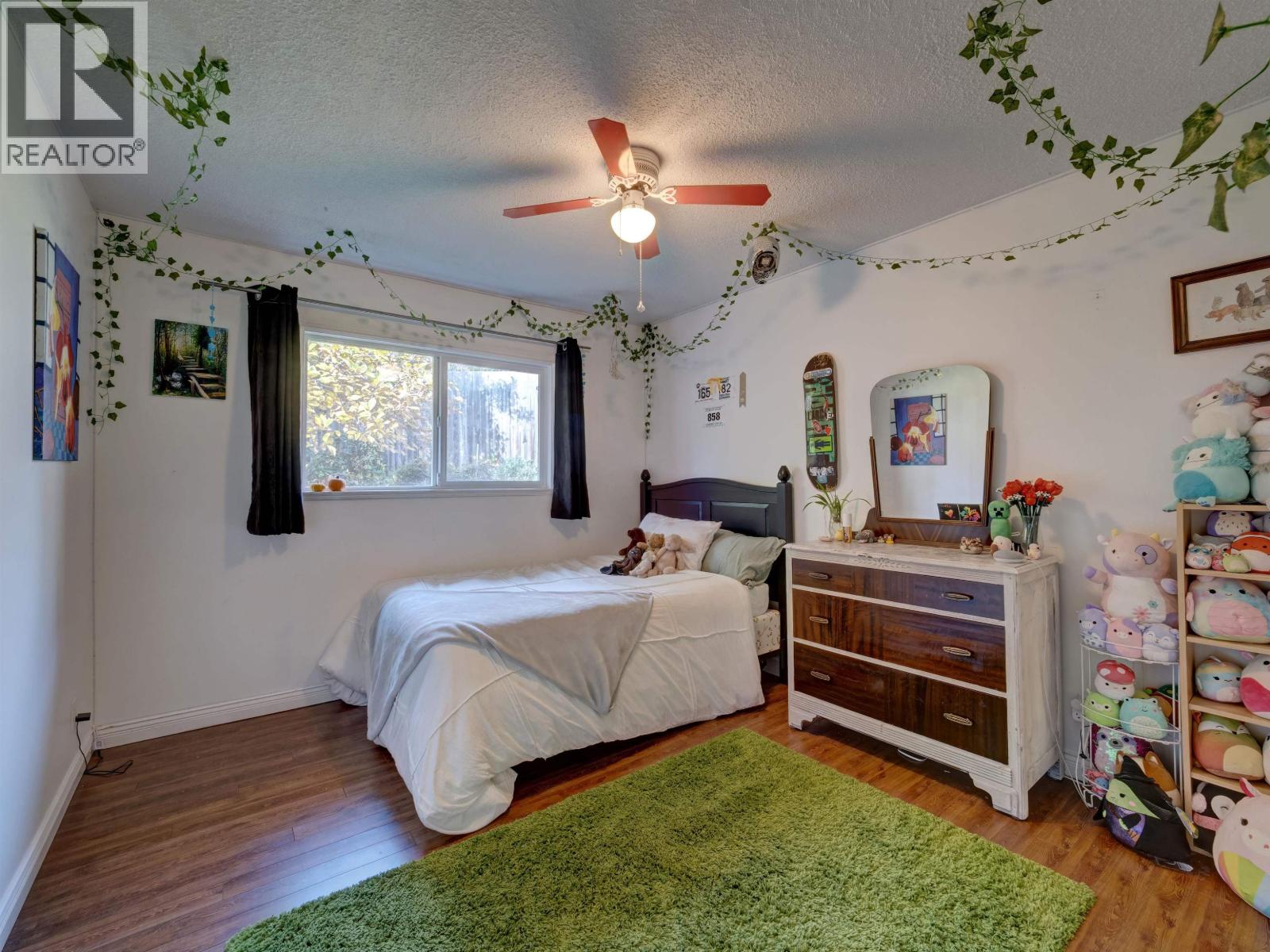 143 PRATT ROAD, Gibsons