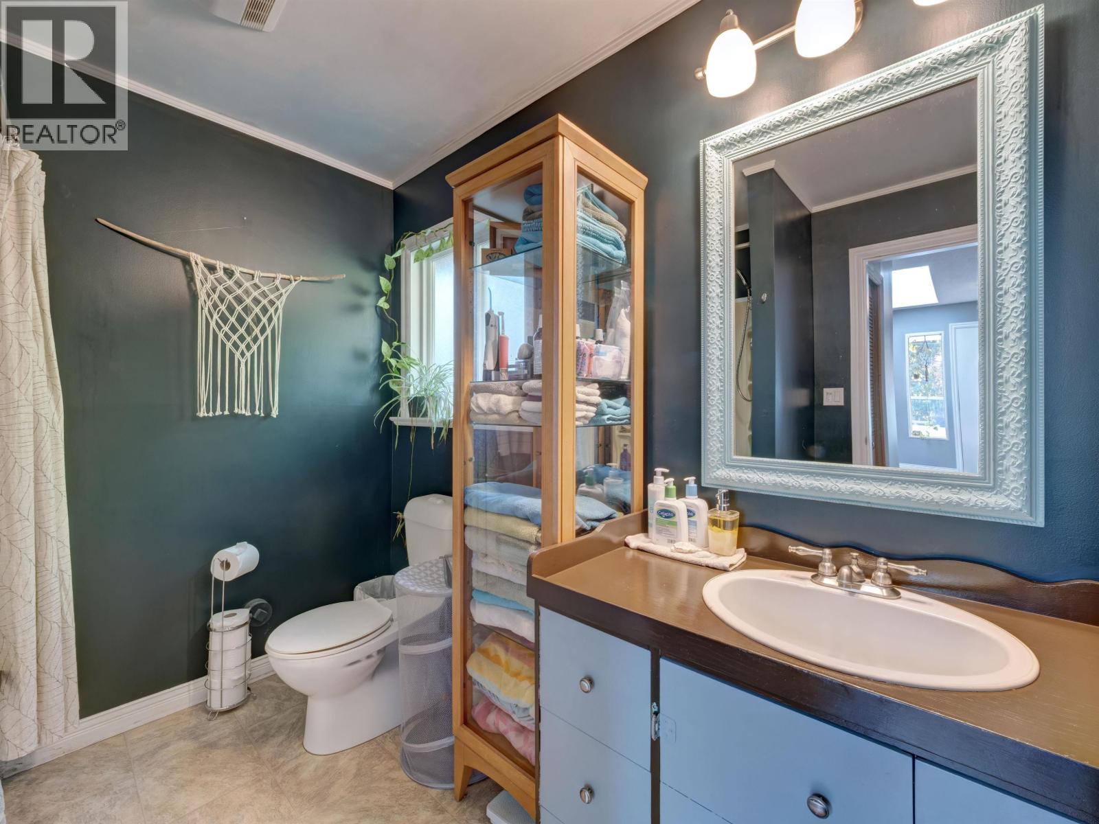 143 PRATT ROAD, Gibsons