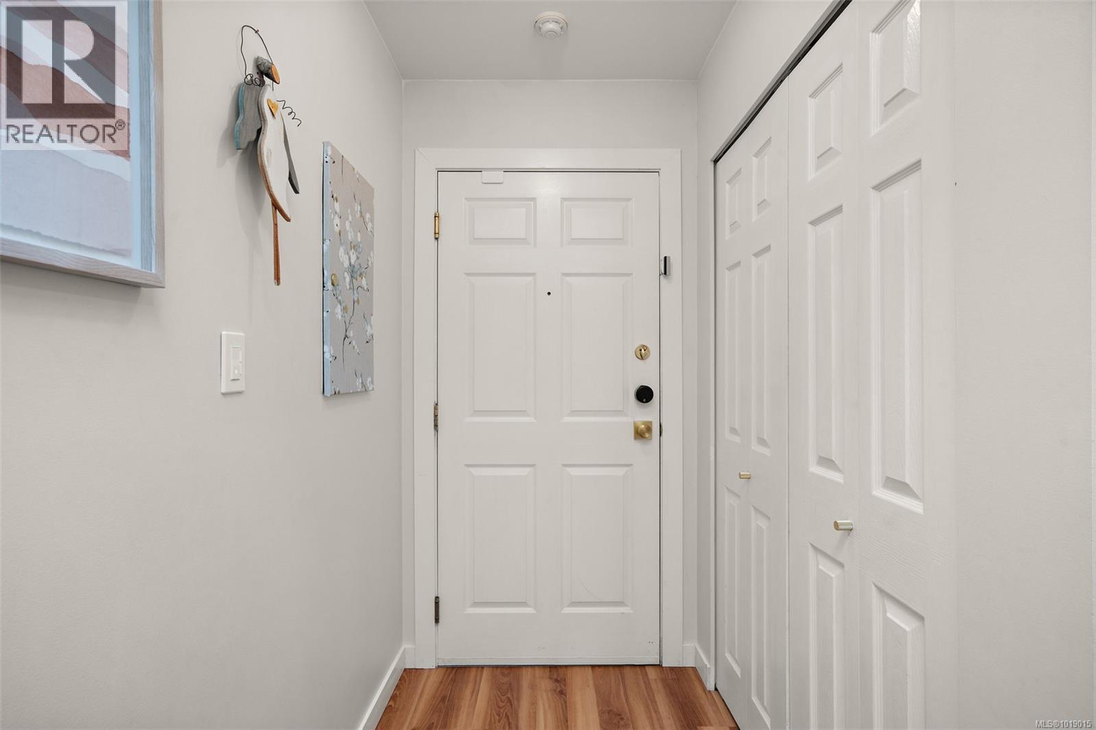 311 3010 Washington Avenue, Victoria