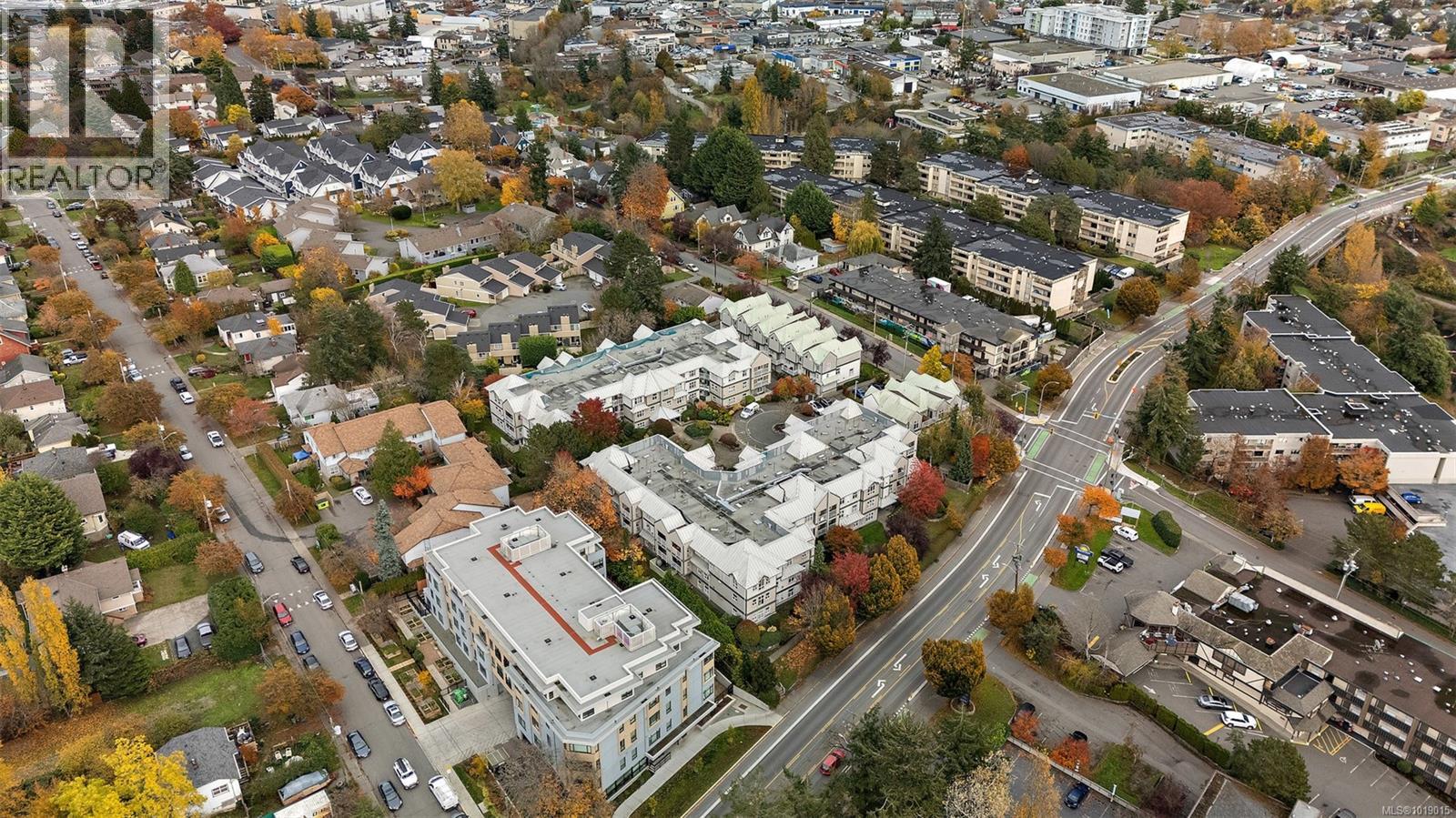 311 3010 Washington Avenue, Victoria