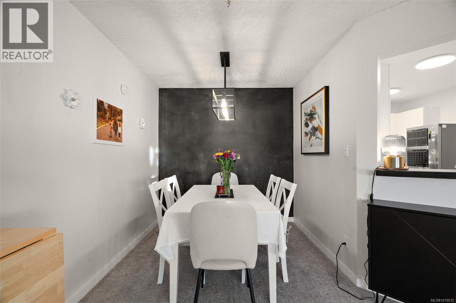 311 3010 Washington Avenue, Victoria